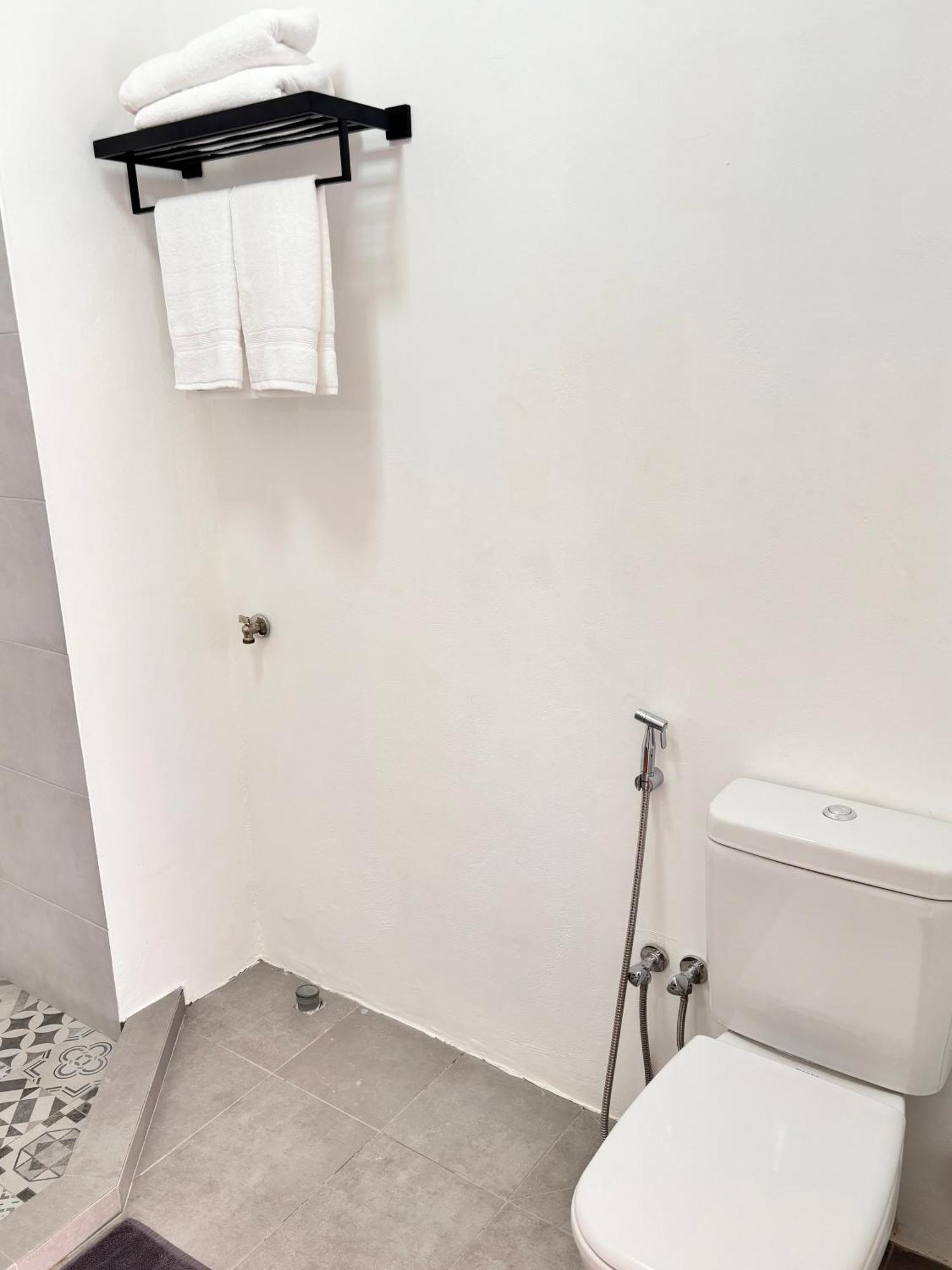 Maison Mont Choisy - One Or Two Bedrooms Apartment Trou aux Biches Kültér fotó