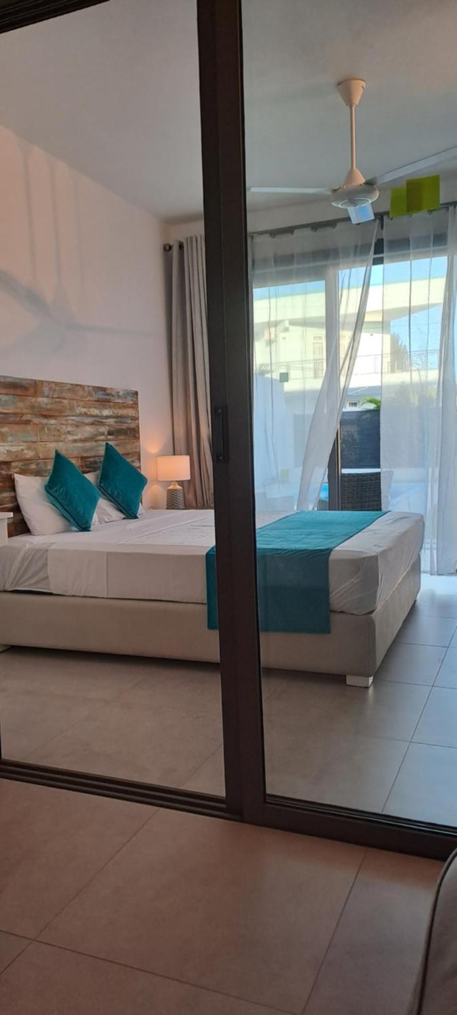 Maison Mont Choisy - One Or Two Bedrooms Apartment Trou aux Biches Kültér fotó