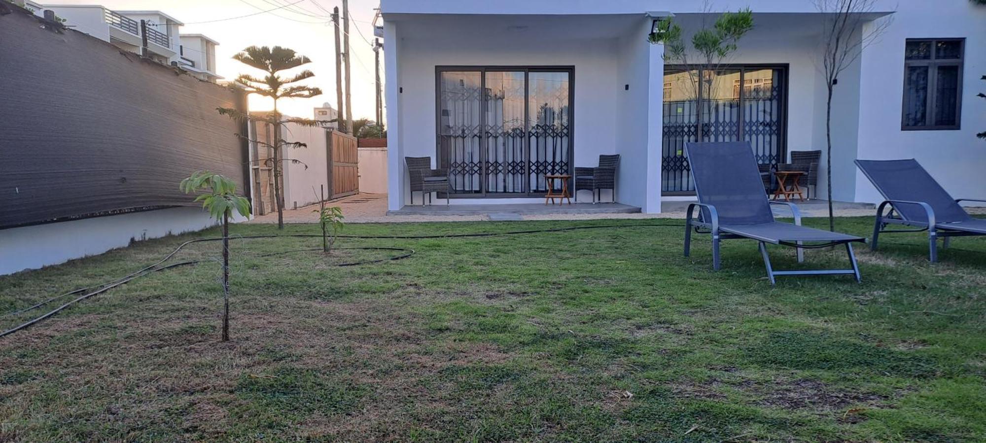 Maison Mont Choisy - One Or Two Bedrooms Apartment Trou aux Biches Kültér fotó